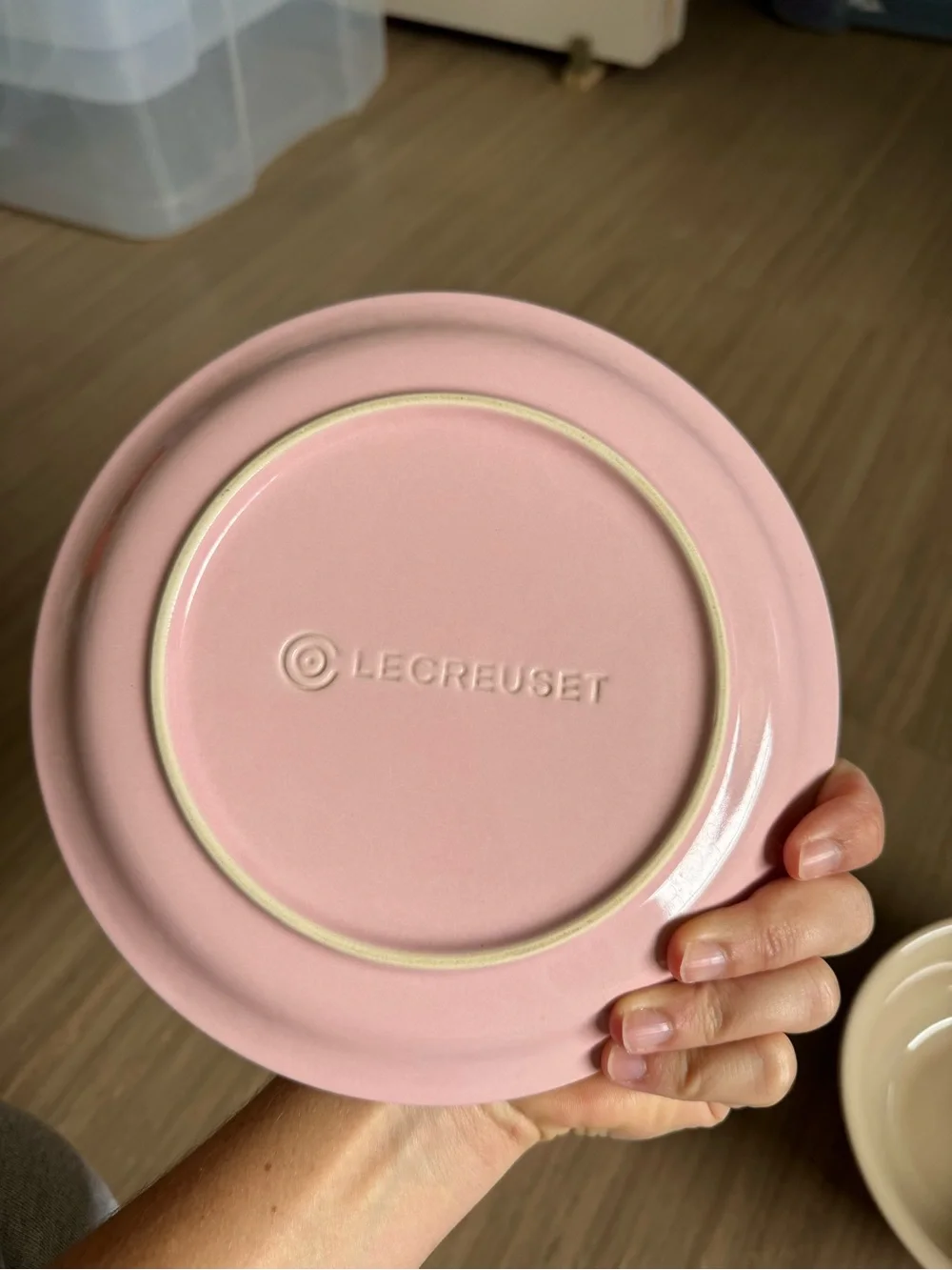 Le Creuset Pink and Cream Stoneware 3 Piece Bowls and Plate Set